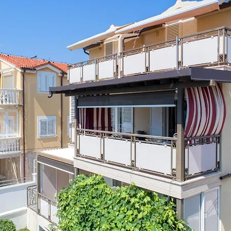 Apartmani Leana Vodice Exterior photo
